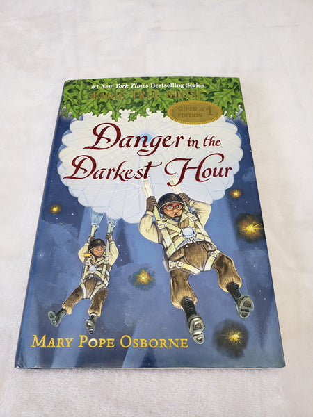 Magic Tree House Dager in the Darkest Hour Hardcover