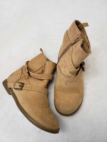 Old Navy Fashion Boots