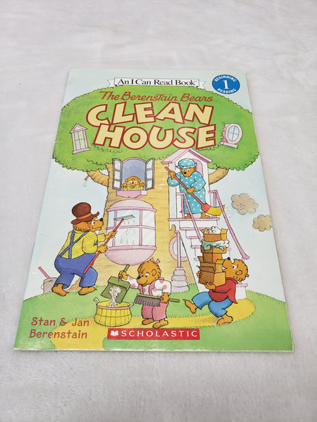 The Berenstain Bears Clean House