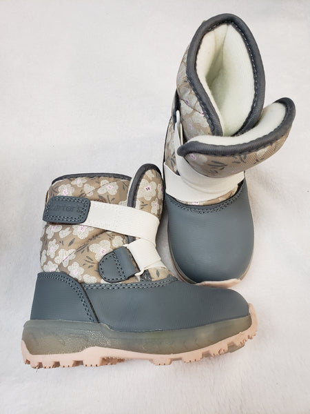 Carter's Fleece Lined LIght Up Winter Boots