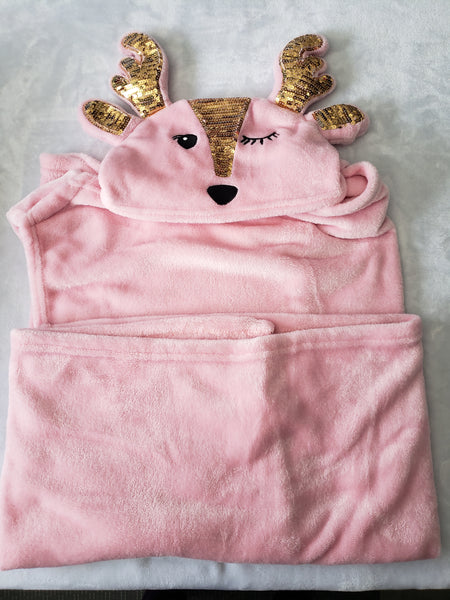 Sequin Reindeer Super Soft Wrap Blanket