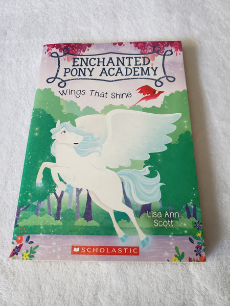 Enchanted Pony Academy Wings That Shine